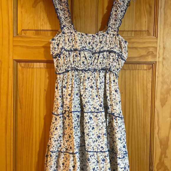 XS floral sundress - Picture 2 of 4